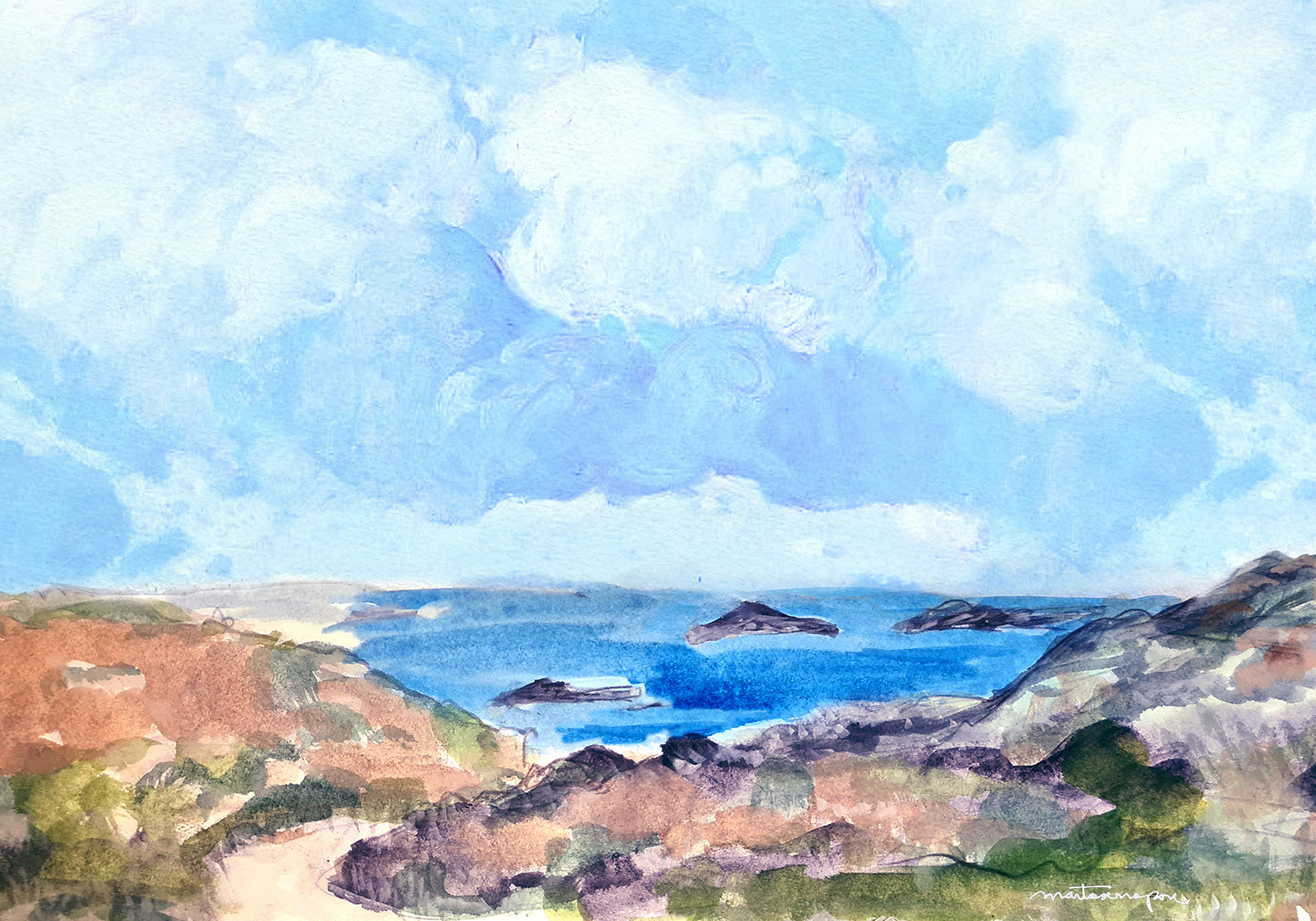 Pintura d’un paisatge marí de la cala de S’Arenella, amb el mar blau al centre, illots a l’horitzó i vegetació en primer terme, títol de l’obra “S’Arenella”, de Marta Serra Pou.